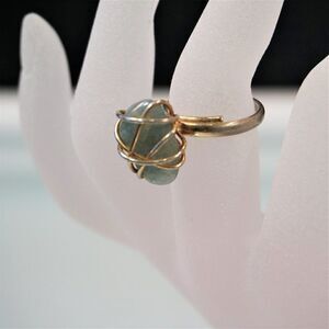 Wire Wrapped Fashion Ring Green Stone Size 4.5